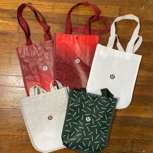 (5) lululemon athletica Tote Bags